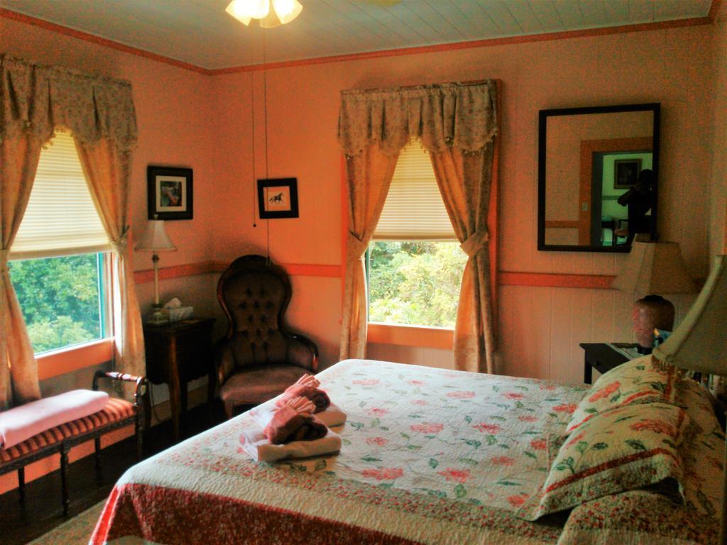 Maureen'S Bed And Breakfast Хило Экстерьер фото
