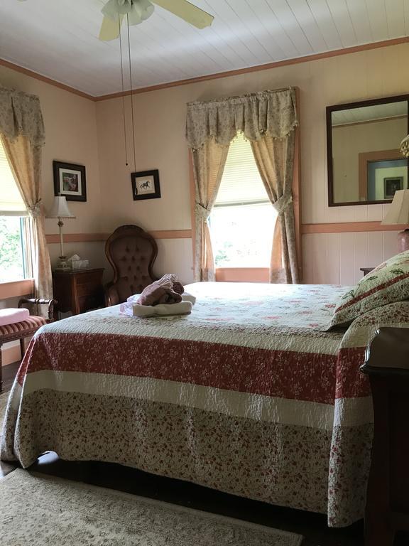Maureen'S Bed And Breakfast Хило Экстерьер фото